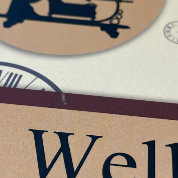 NEW Time Machine by H.G. Wells - Picture 3 of 3